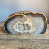Natural Agate Bookends: 4 lbs 8.3 oz, 7.25" Wide, A Quality Quartz Crystal Geode Center Book End Mineral