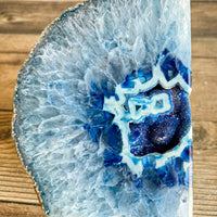 Blue Agate Bookends: 3 lbs 15 oz, 5.5" Wide, A Quality Quartz Crystal Geode Center Book End Mineral